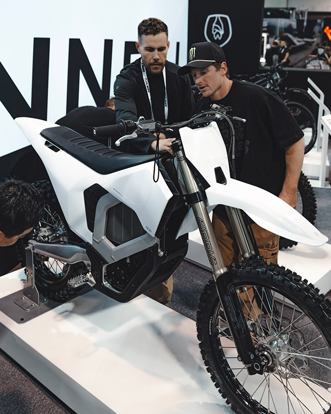 Bonnell Debuts E-Motos at AIM Expo 2026